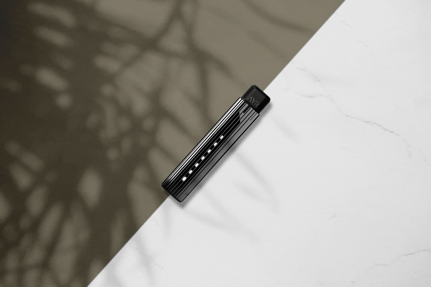 The Ayr vape pen with the glowdown LED lights to indicate how far along the user is in a vape session
